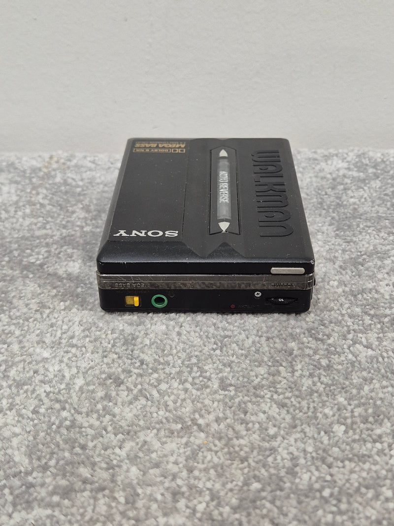 Sony WM-EX49 - Vintage Portable Cassette Player (Spares or Repairs) - Image 5