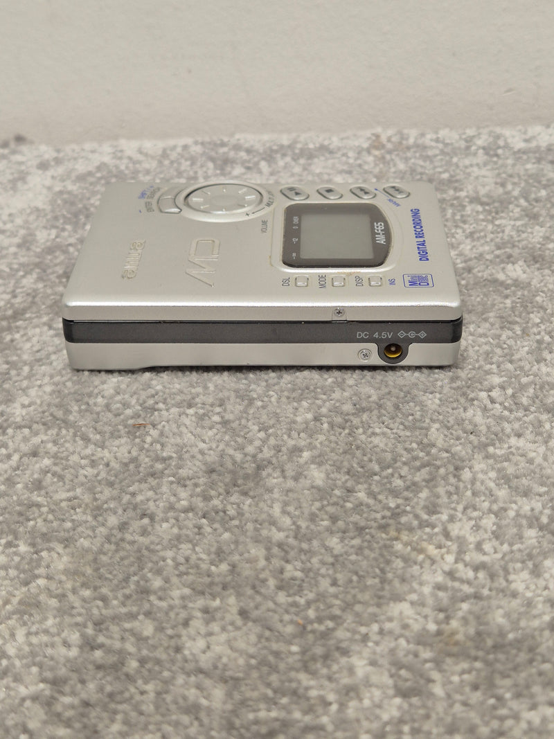 Aiwa AM-F65 - Portable MiniDisc Recorder (Read Description) - Image 4