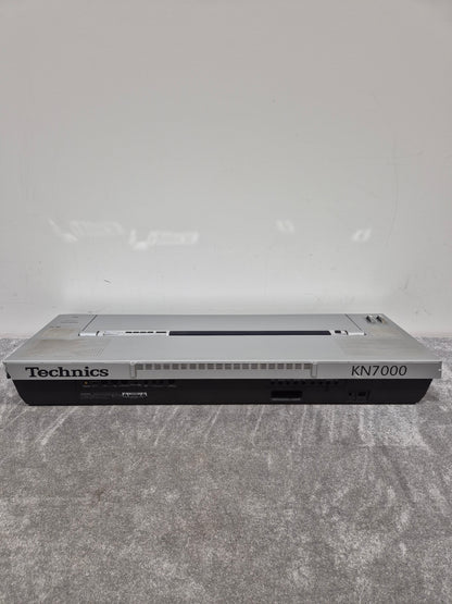 Technics KN7000 - Digital Keyboard Workstation - Fair