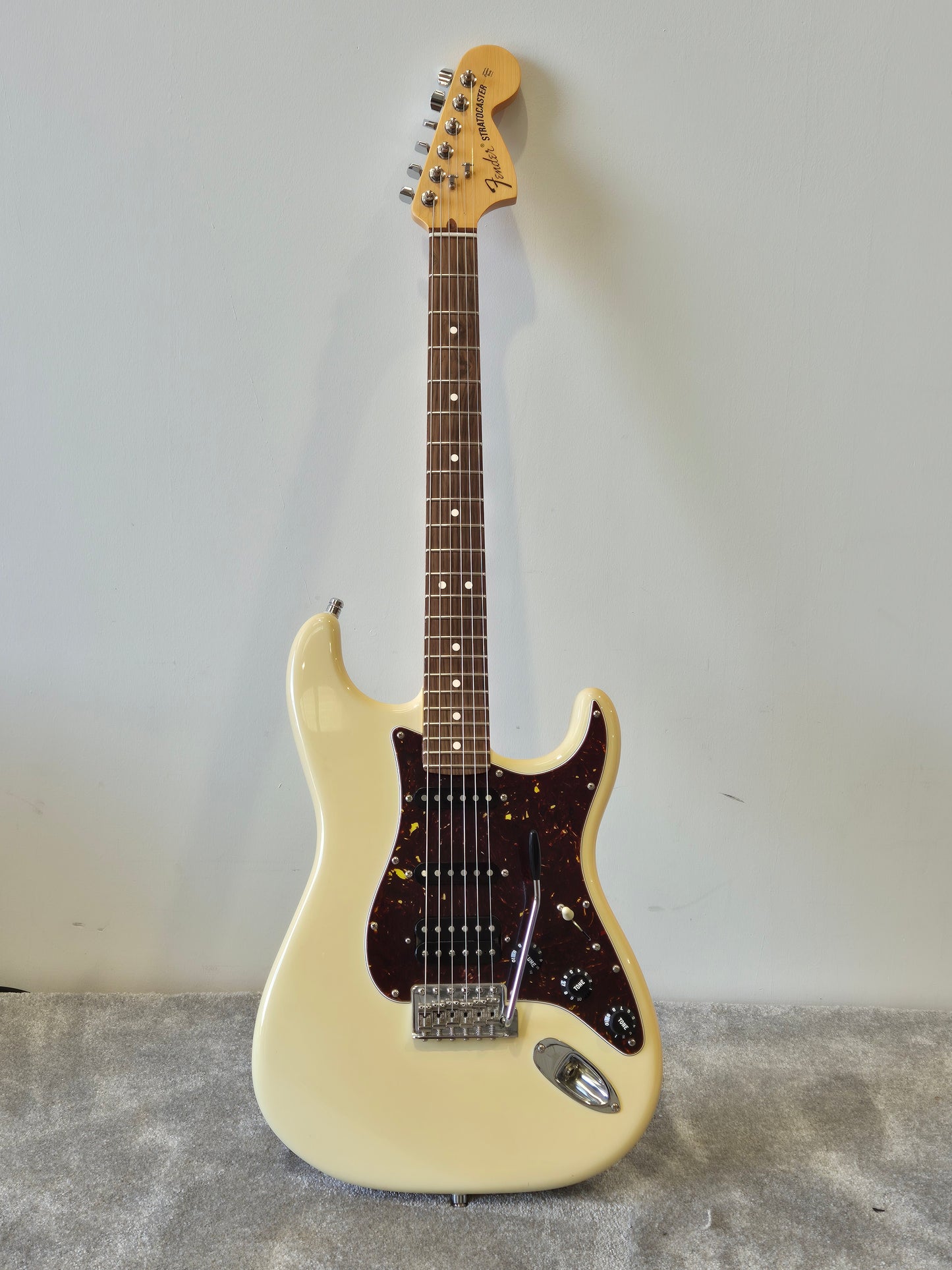 Fender American Special Stratocaster 2017 Electric guitar - Olympic White w/ Hard Case - Excellent
