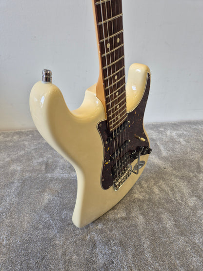 Fender American Special Stratocaster 2017 Electric guitar - Olympic White w/ Hard Case - Excellent