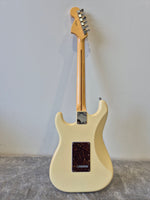 Fender American Special Stratocaster 2017 Electric guitar - Olympic White w/ Hard Case - Excellent - Image 11