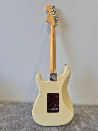 Fender American Special Stratocaster 2017 Electric guitar - Olympic White w/ Hard Case - Excellent