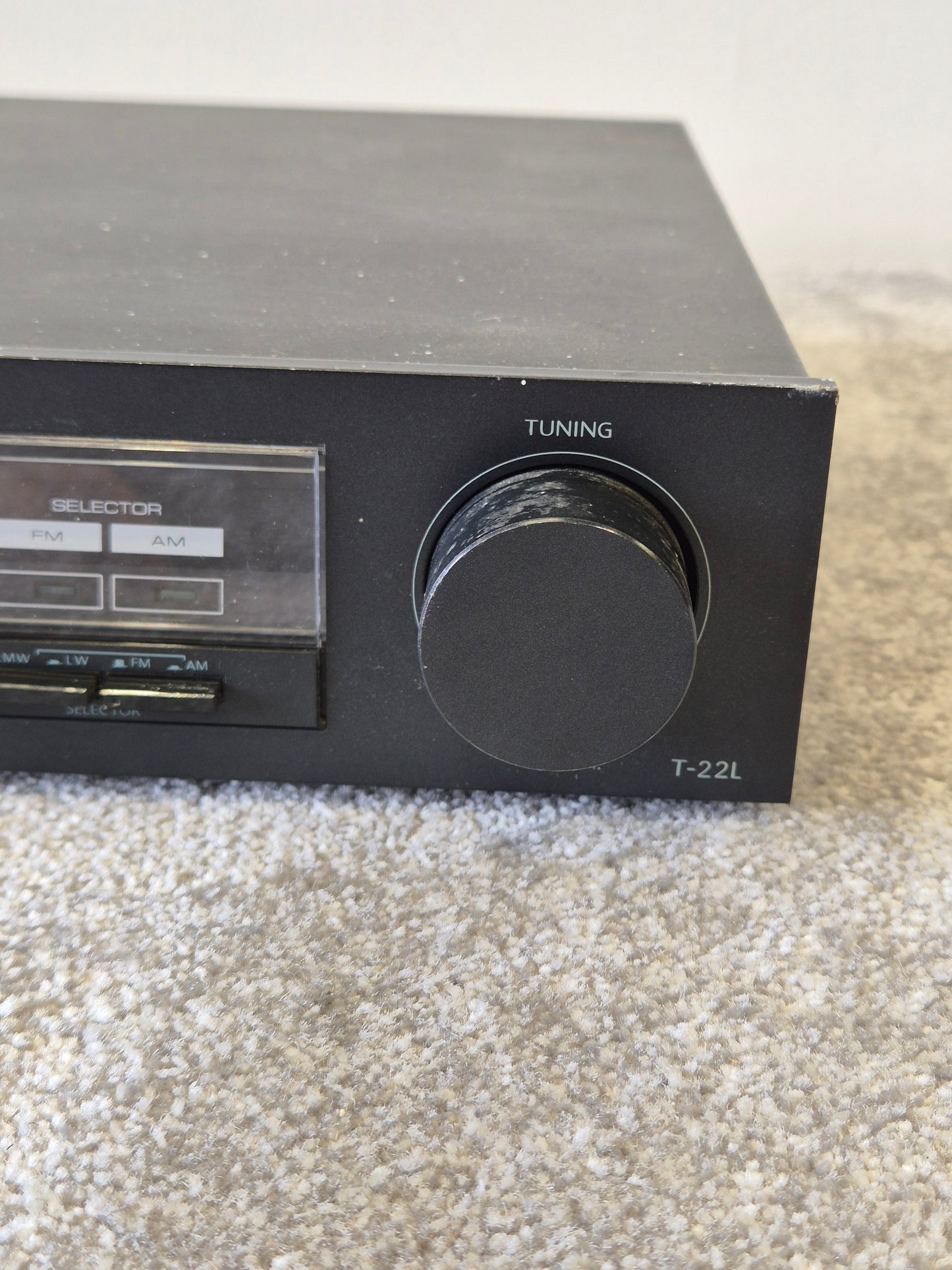 Onkyo T-22L- Vintage FM/MW/LW Stereo Tuner (Read Description)