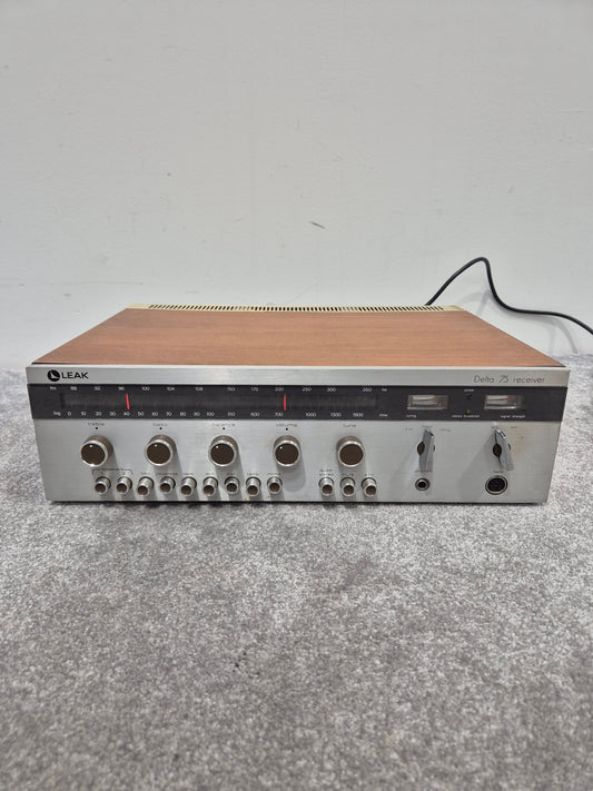 Leak Delta 75 Receiver - Vintage Stereo Receiver (Spares or Repairs)