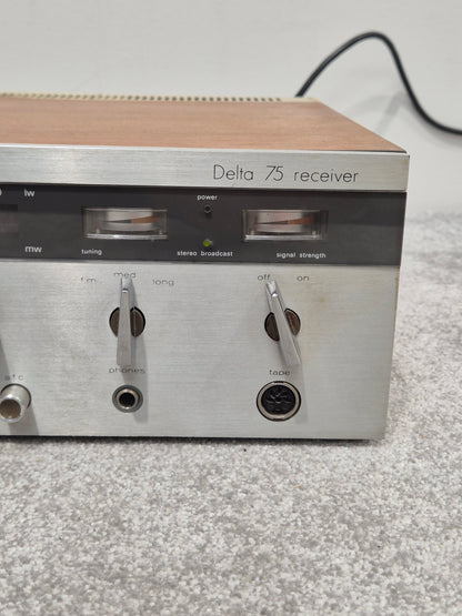 Leak Delta 75 Receiver - Vintage Stereo Receiver (Spares or Repairs)