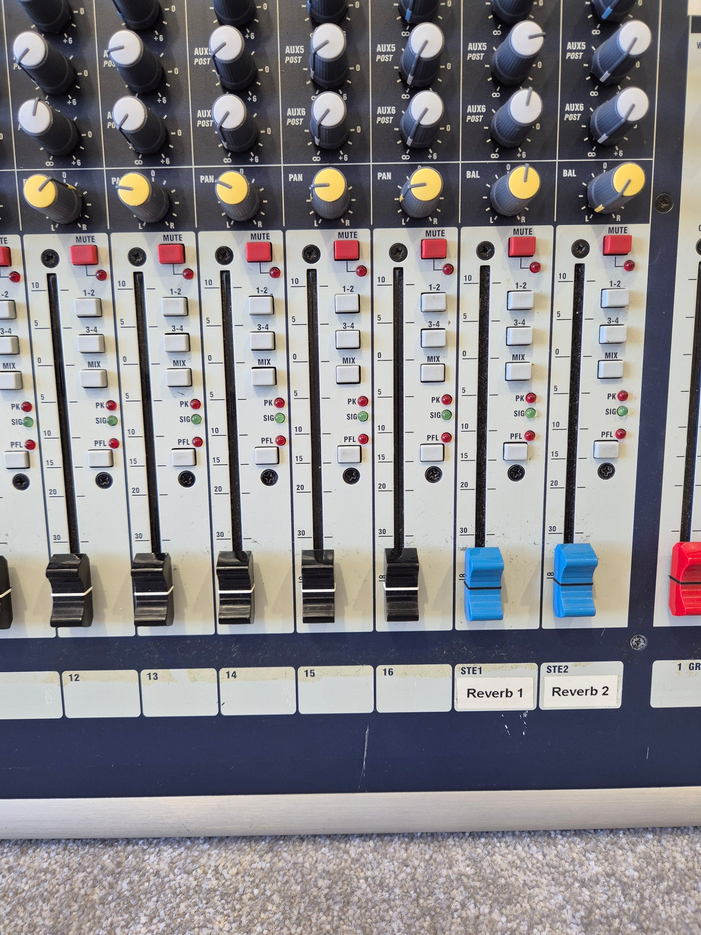 Soundcraft GB2 16 Channel Mixer - Excellent Condition