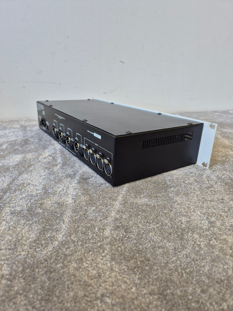 TL Audio Ivory Series 5001 Quad Valve Pre-Amplifier - Very Good Condition - Image 7