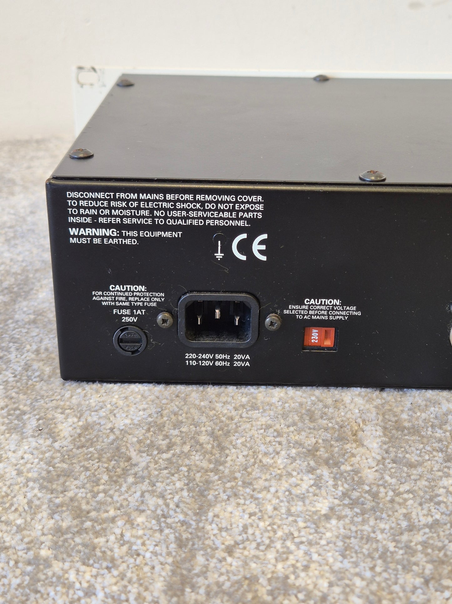 TL Audio Ivory Series 5001 Quad Valve Pre-Amplifier - Very Good Condition
