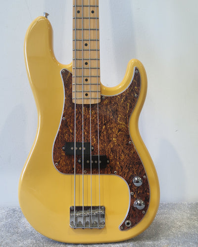 Chord 4 String Bass Guitar – Classic P Bass Design, Reliable Hardware- Excellent