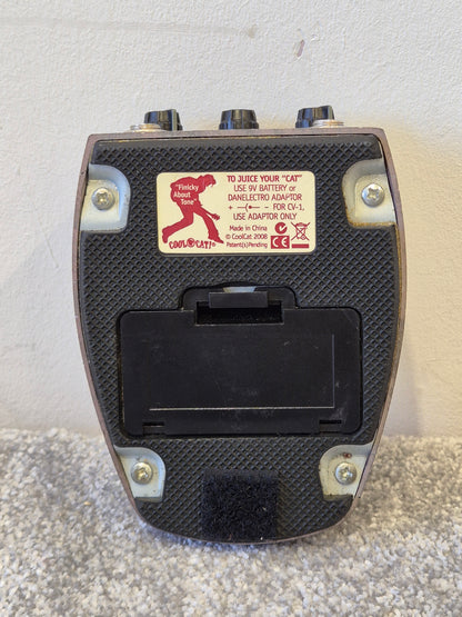 Danelectro Cool Cat Tremolo Pedal – Vintage-Style Modulation Guitar Pedal – Good Condition