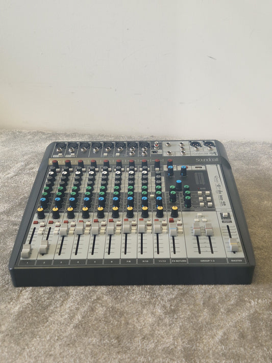 Soundcraft Signature MT12 Analog Mixer w/ Gator Gig Bag – 12 Channels, Built-In FX - Mint