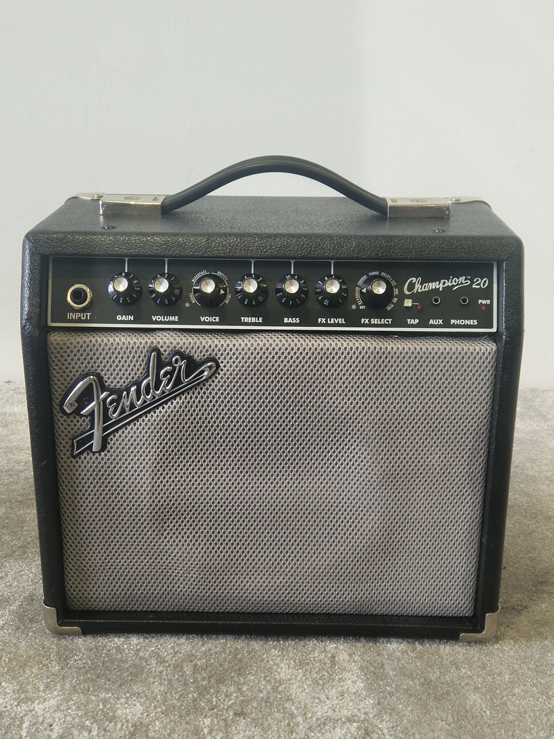 Fender Champion 20 Guitar Amp – 20W Combo with Built-In Effects & Amp Models - Very Good - Image 1