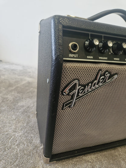 Fender Champion 20 Guitar Amp – 20W Combo with Built-In Effects & Amp Models - Very Good