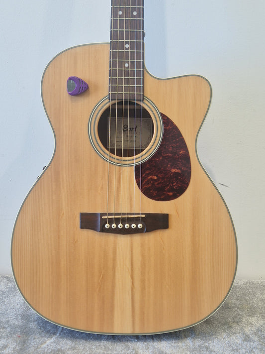 Cort L100-OC NS 6 String Acoustic Guitar – Full-Size w/ Case - Excellent