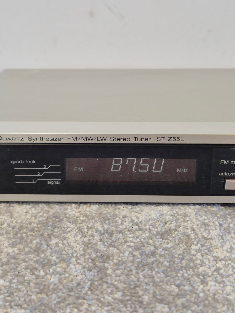 Technics ST-Z55L Quartz Synthesizer FM/MW/LW Stereo Tuner - Vintage Precision Tuning - Very Good w/ Original Box - Image 3