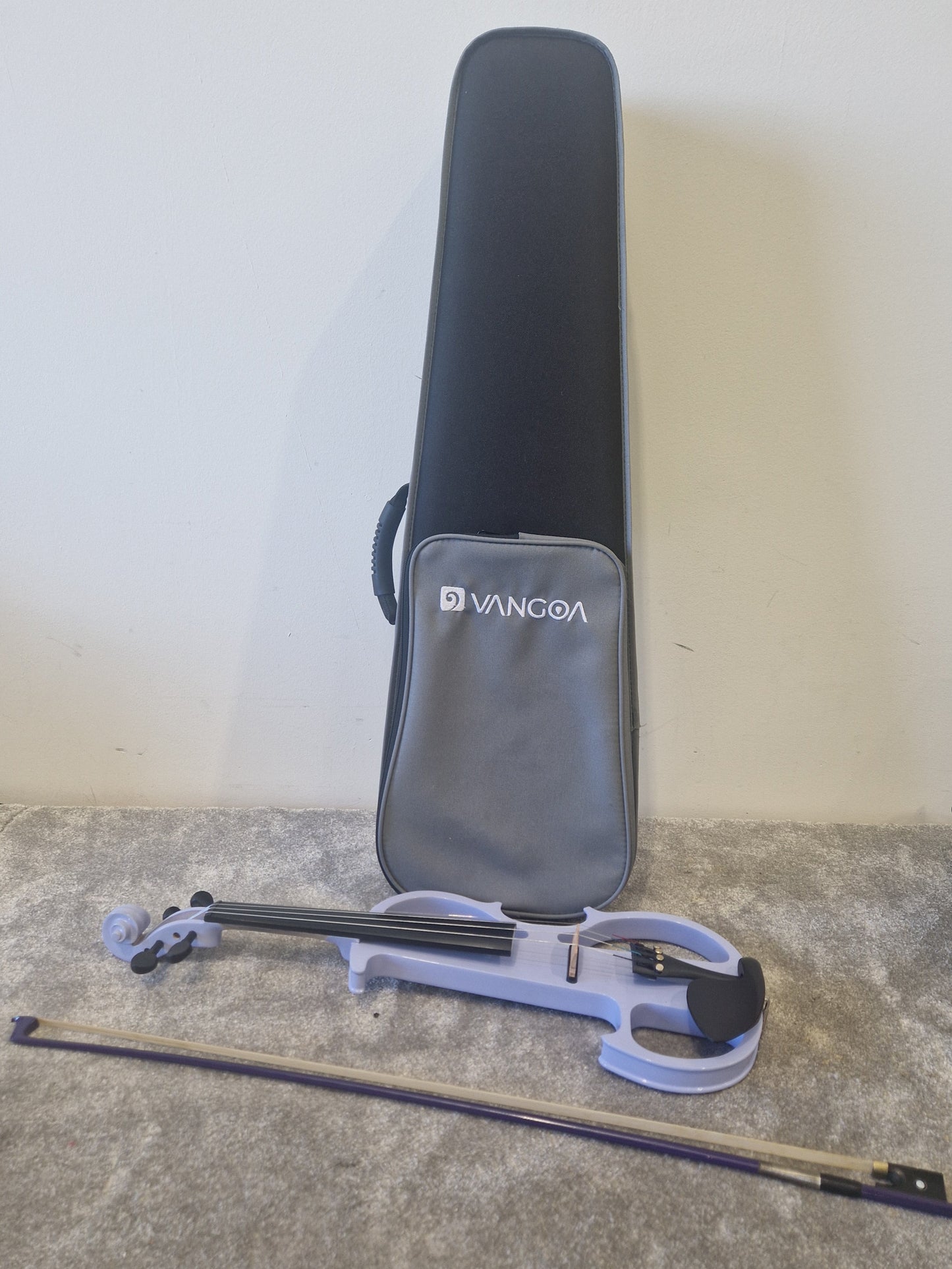 Vangoa 4/4 Full Size 4-String Electric Violin – Electro Acoustic w/ Case - Very Good