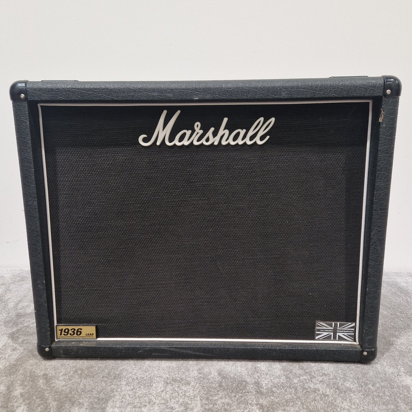 Marshall 1936 Lead 2×12" Electric Guitar Speaker Cabinet 150W – Very Good