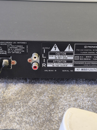 Pioneer F-227L - Digital FM/AM Tuner - Vintage Hi-Fi Stereo Component - Good