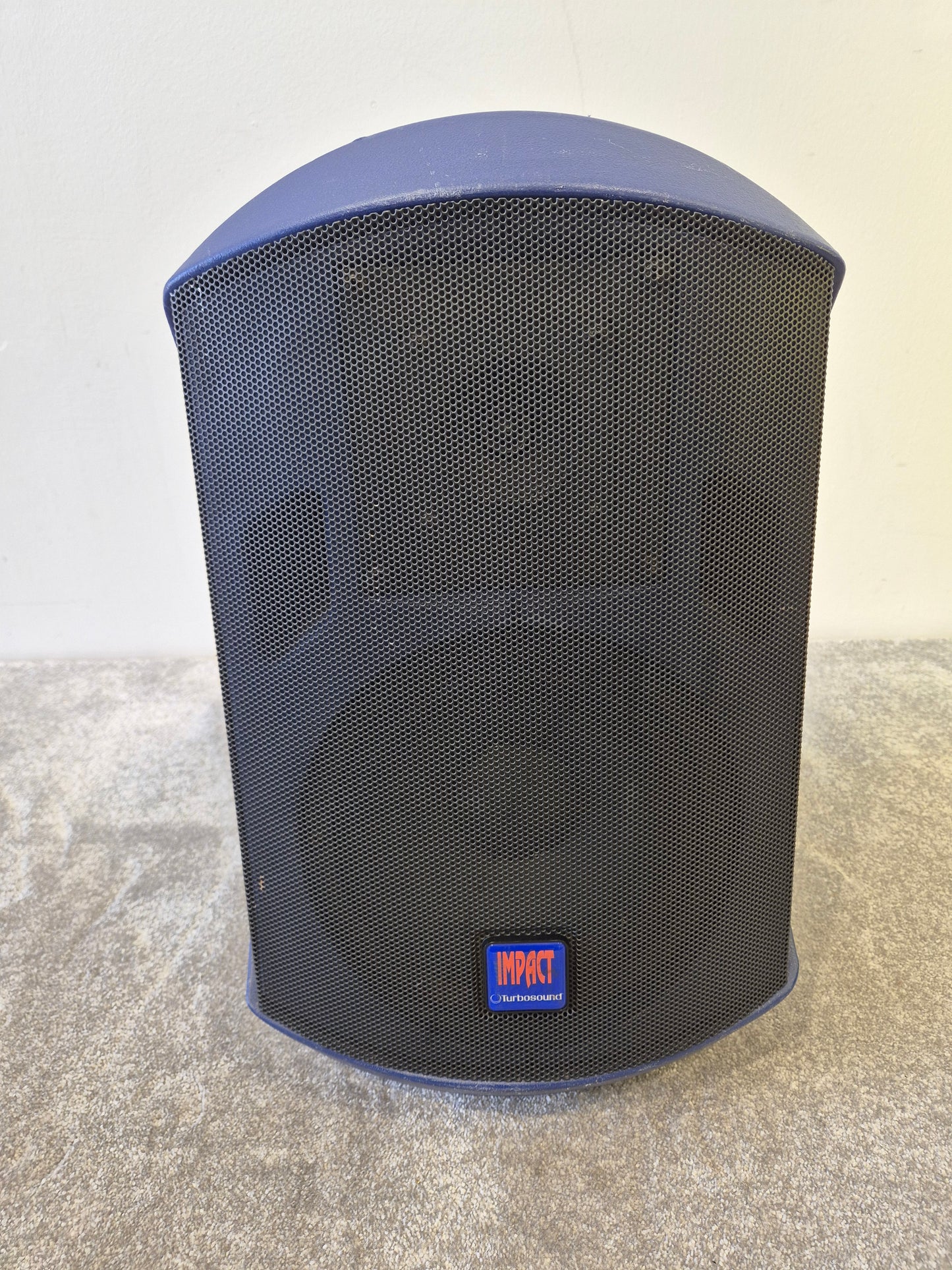 Turbosound Impact 80 2-Way Passive Loudspeaker - 8" Driver, 125W RMS - Good