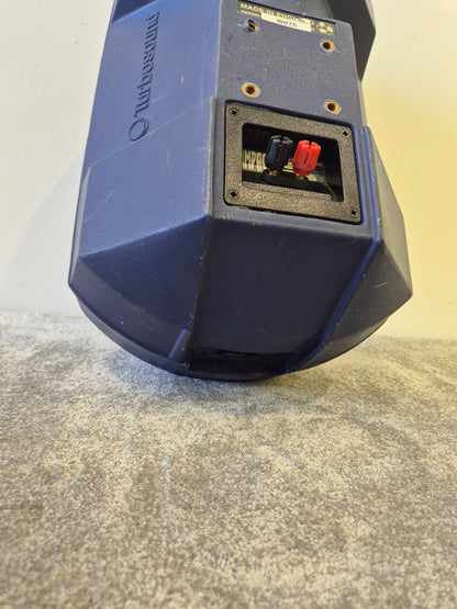 Turbosound Impact 80 2-Way Passive Loudspeaker - 8" Driver, 125W RMS - Good