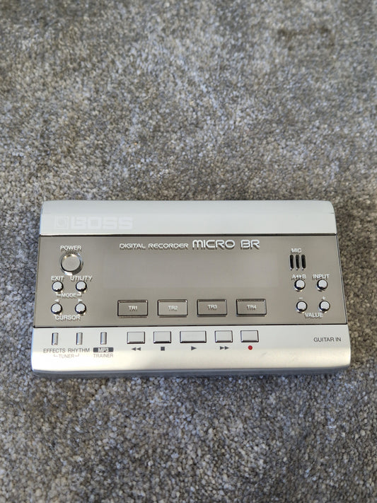 BOSS Micro BR Digital Recorder – 4-Track Studio, MP3 Playback, Multi-Effects, Built-In Mic – Ultra Portable-Very Good