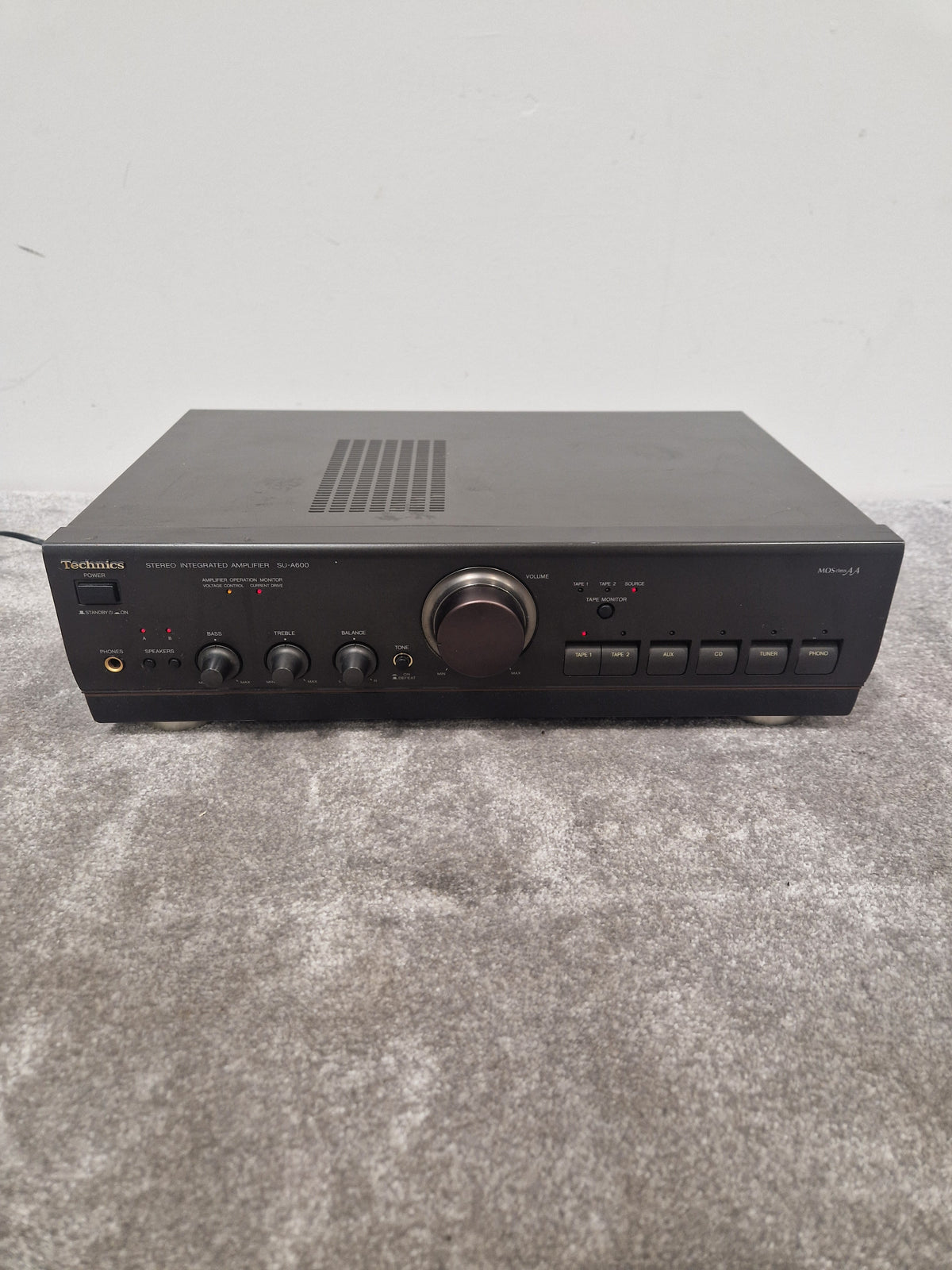 Technics SU-A600 Stereo Integrated Amplifier - 40W RMS per Channel - Very Good