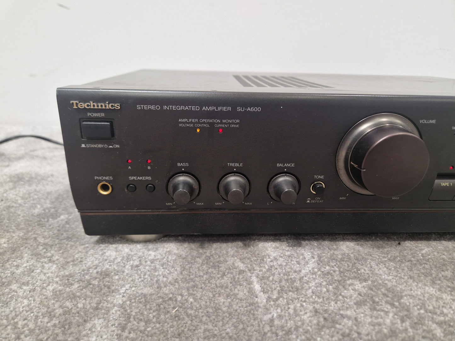 Technics SU-A600 Stereo Integrated Amplifier - 40W RMS per Channel - Very Good