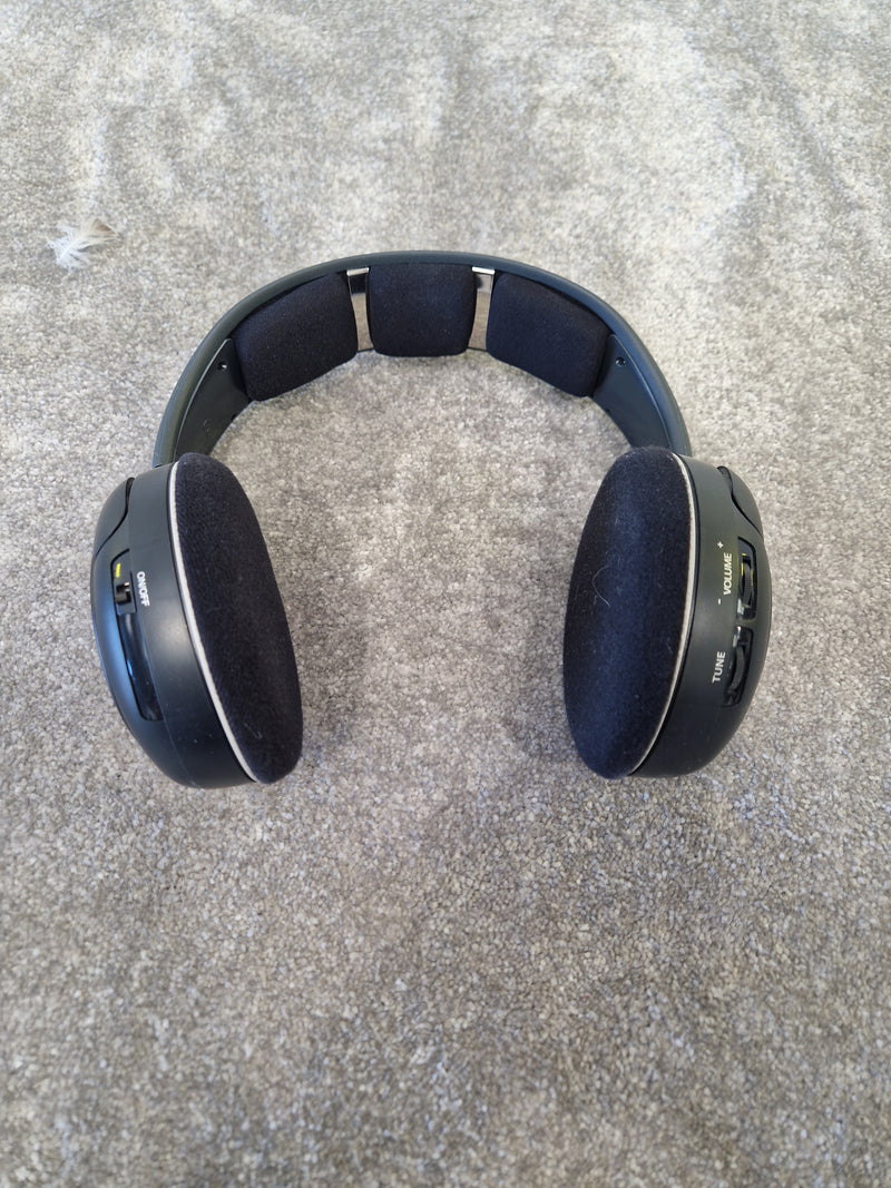 Sennheiser HDR 120 Wireless TV Headphones w/ RS 120 System - Open-Back Design - Very good - Image 4