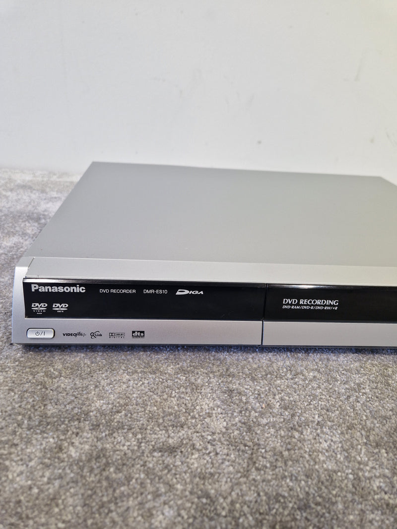 Panasonic DMR-ES10EB-S DVD Recorder - Multi-format Recording - (READ DESCRIPTION) - Image 2