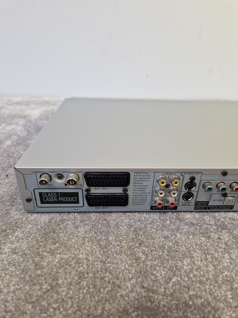 Panasonic DMR-ES10EB-S DVD Recorder - Multi-format Recording - (READ DESCRIPTION) - Image 5