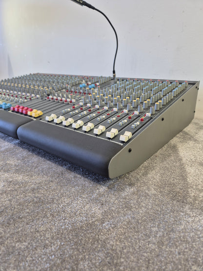 Allen & Heath GL2200 24-channel Mixing Console - 24 Channels, High-Quality Sound - Excellent w/ Lamp
