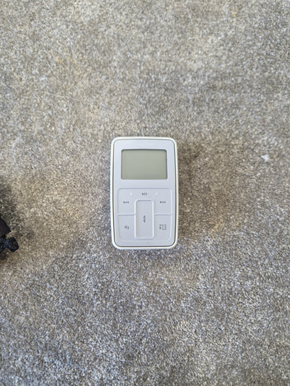 Creative ZEN Micro 5GB MP3 Player – FM Radio, Voice Recorder, Touchpad Navigation – Very Good