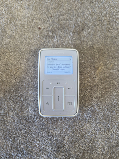 Creative ZEN Micro 5GB MP3 Player – FM Radio, Voice Recorder, Touchpad Navigation – Very Good