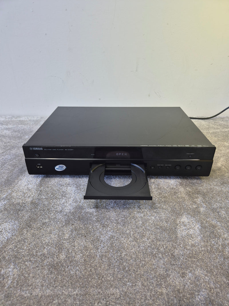 Yamaha BD-S1067 Blu-Ray Player – Full HD 1080p, HDMI - Very Good - Image 1