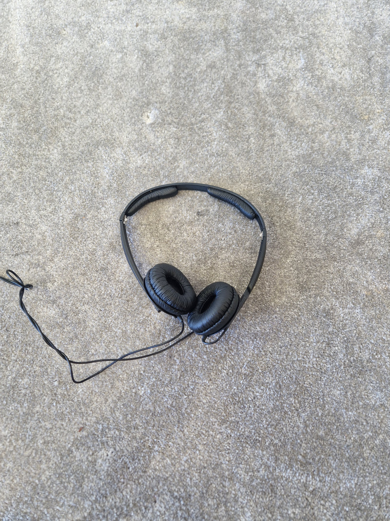 Sennheiser PXC 250 NoiseGard Headphones – Folding On-Ear Design, Active Noise Cancelling - Good - Image 3