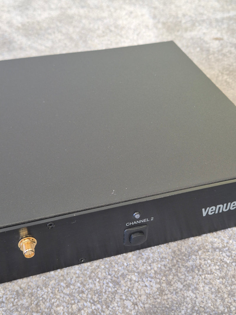 Revolabs HD Venue - Wireless Microphone System - Excellent - image 7