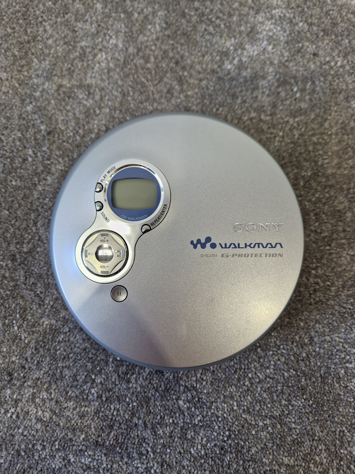 Sony Walkman D-EJ751 CD Player – G-Protection, , Digital Mega Bass – Very Good