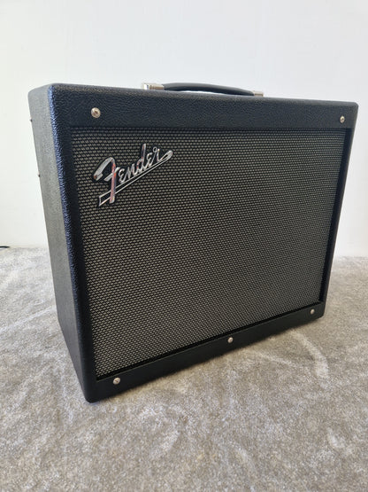 Fender Mustang GTX100 w/ GTX-7 Footswitch – 100W Modelling Combo Amp, 12" Celestion Speaker, 200 Presets - Excellent