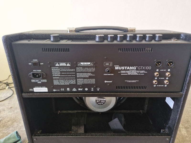 Fender Mustang GTX100 w/ GTX-7 Footswitch – 100W Modelling Combo Amp, 12