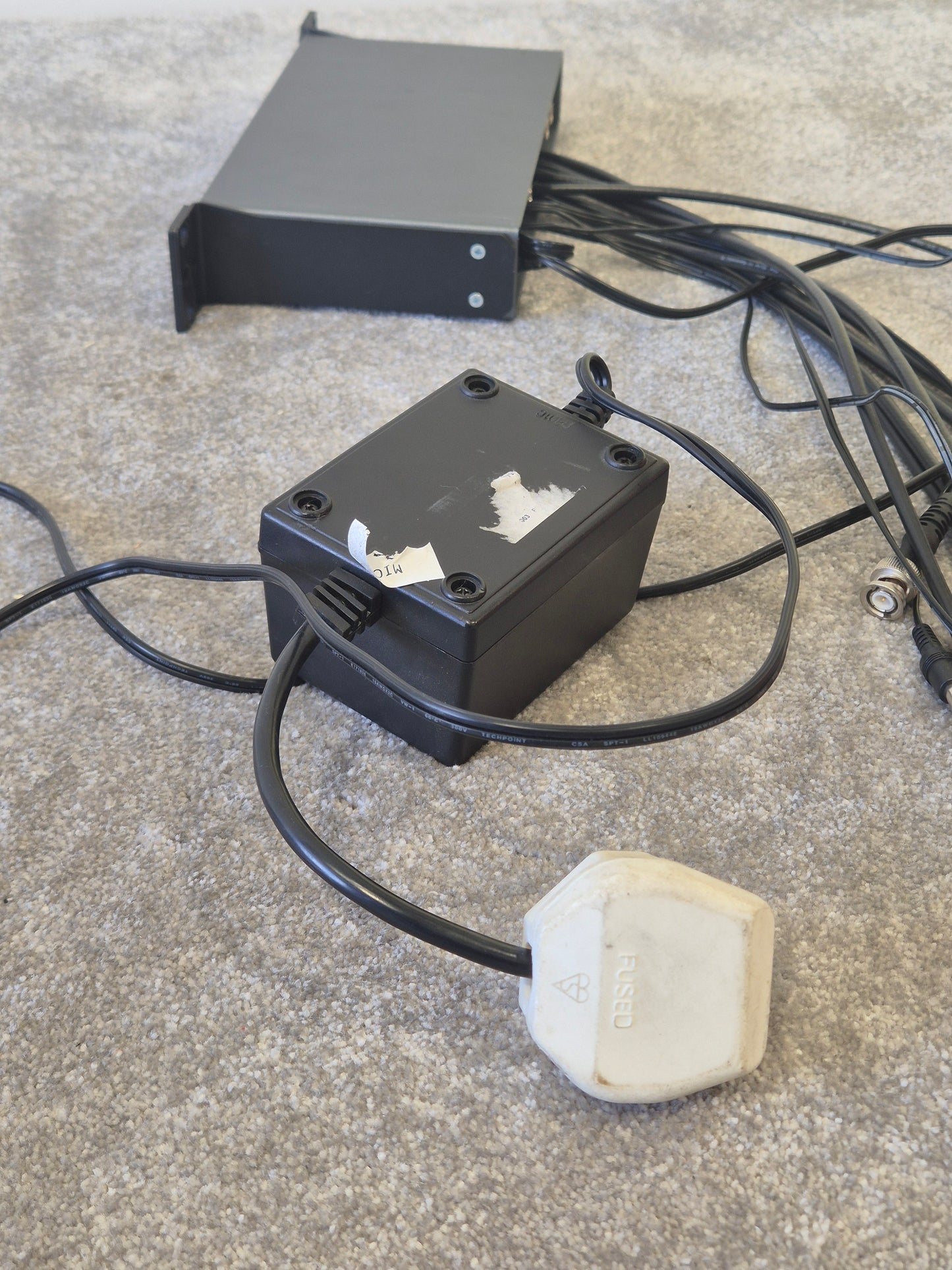 Sennheiser ASP 2 - Antenna Splitter - Good