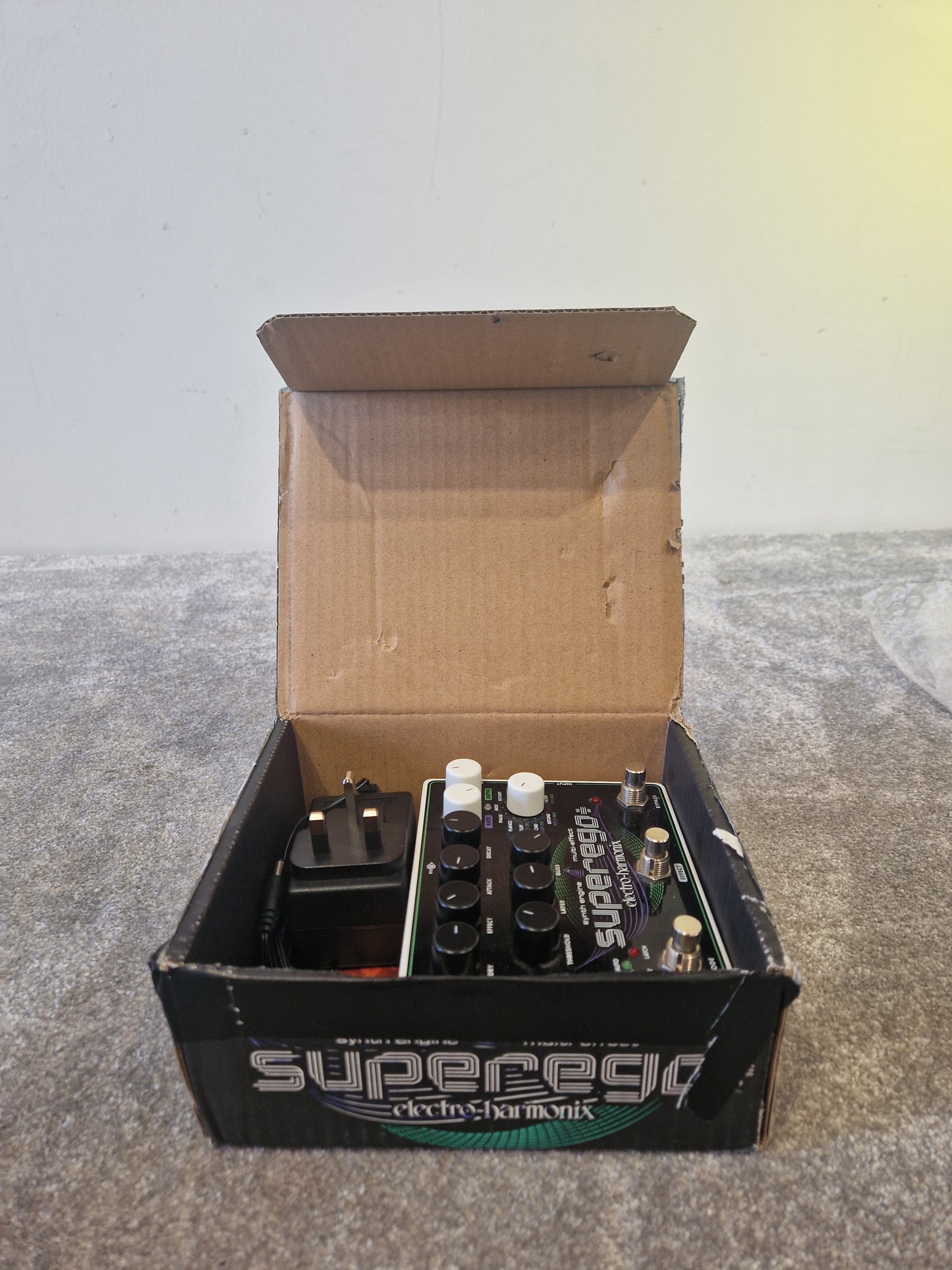 Electro-Harmonix Superego+ Synth Engine Pedal –  Excellent w/ Original Box