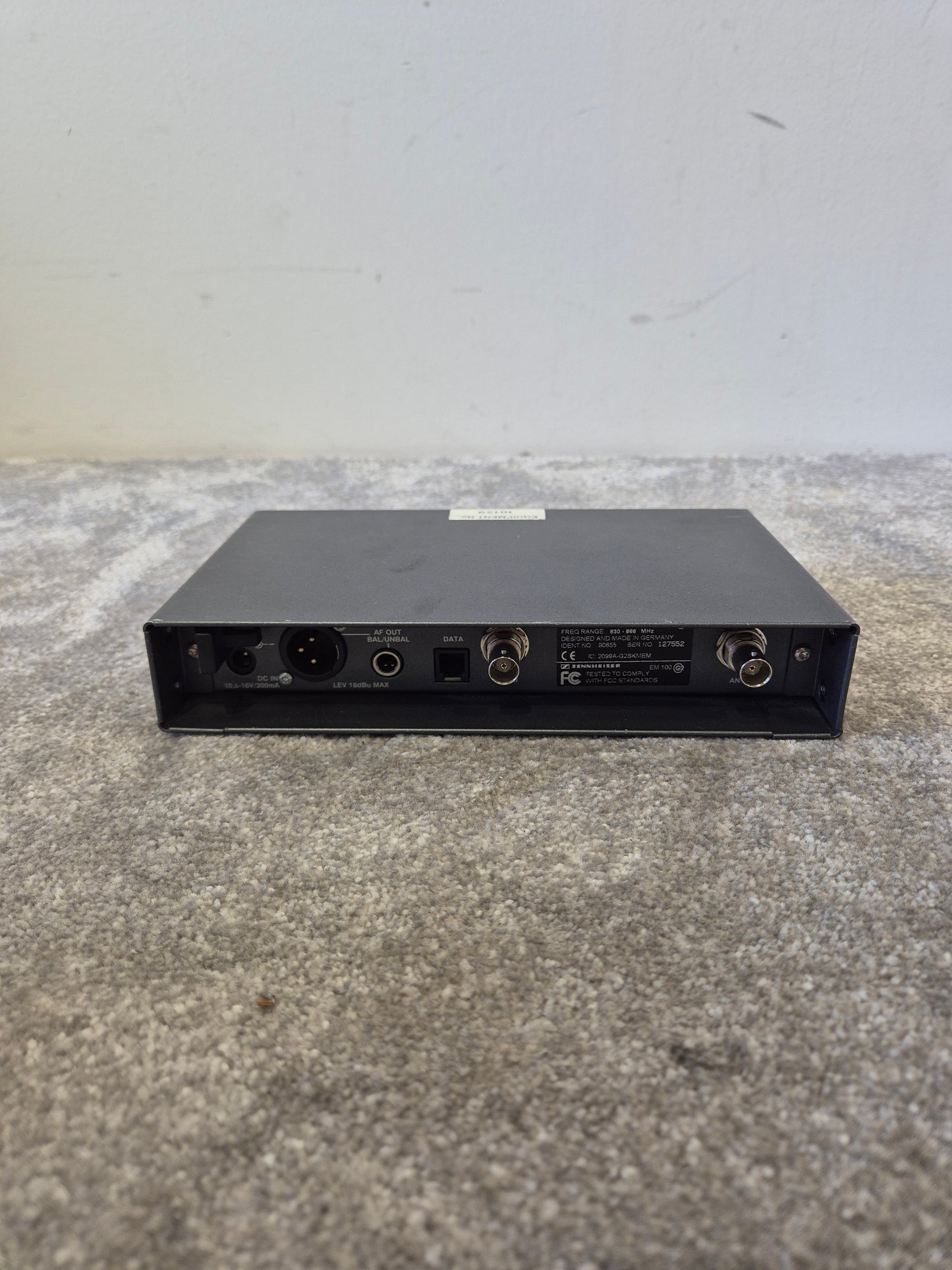 Sennheiser eW100 G2 - Wireless Microphone System - Good