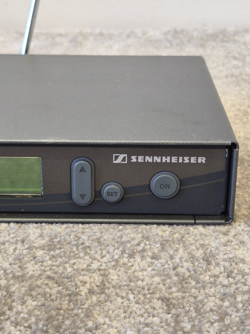 Sennheiser eW300 - Wireless Microphone Receiver - Good Condition - Image 2
