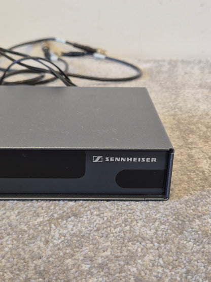 Sennheiser ASP 1 - Antenna Splitter - Good Condition w/ Various Cables