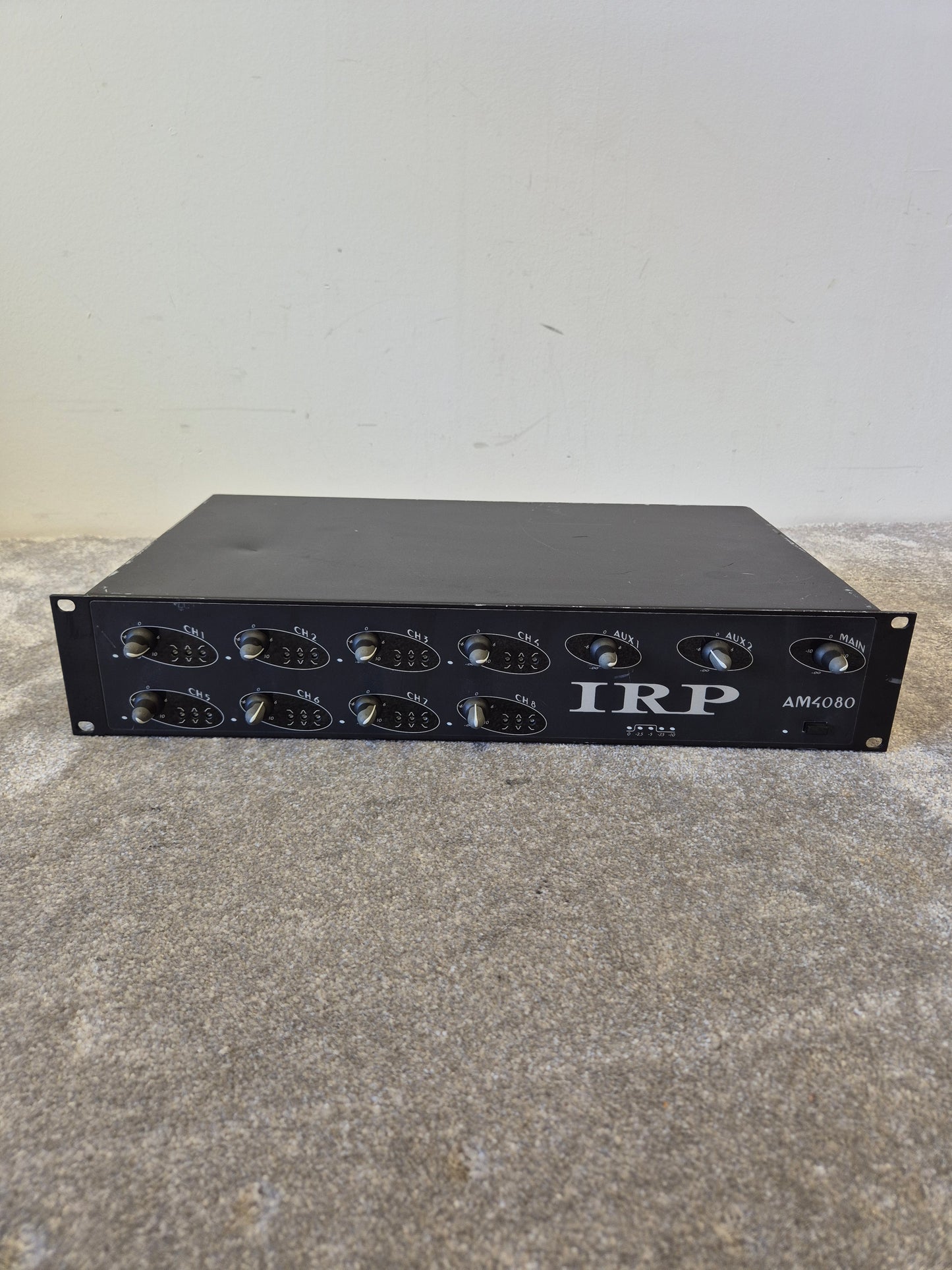 IRP AM4080 - 8 Channel Mixer - Fair