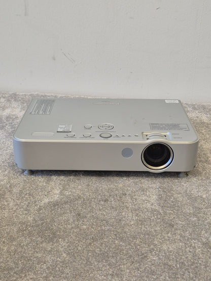 Panasonic PT-LB51NT - Projector - Very Good Condition w/ Soft Case & Remote