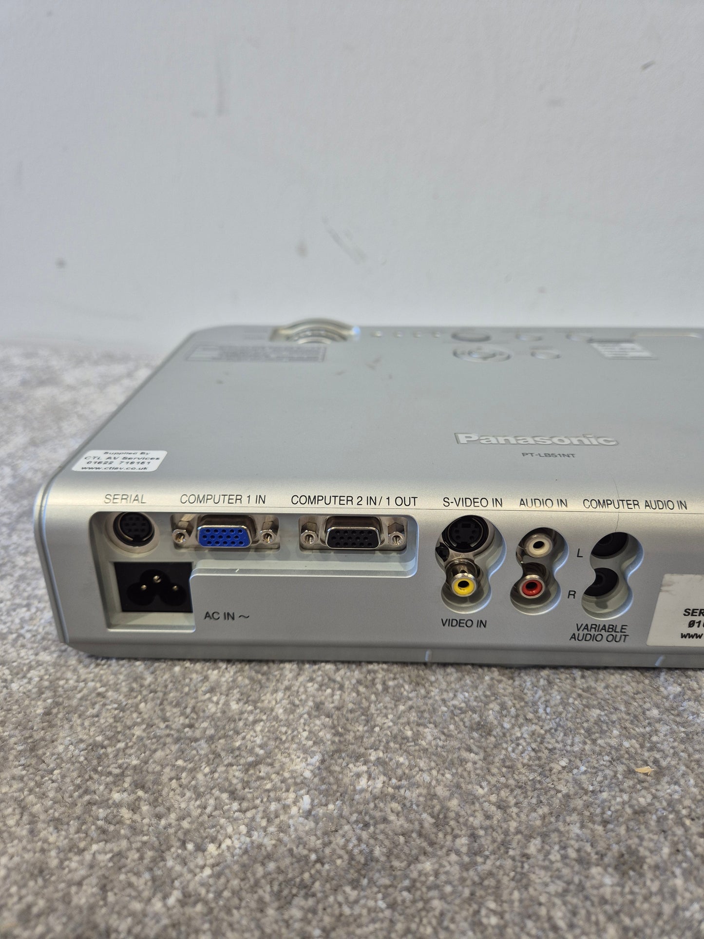 Panasonic PT-LB51NT - Projector - Very Good Condition w/ Soft Case & Remote