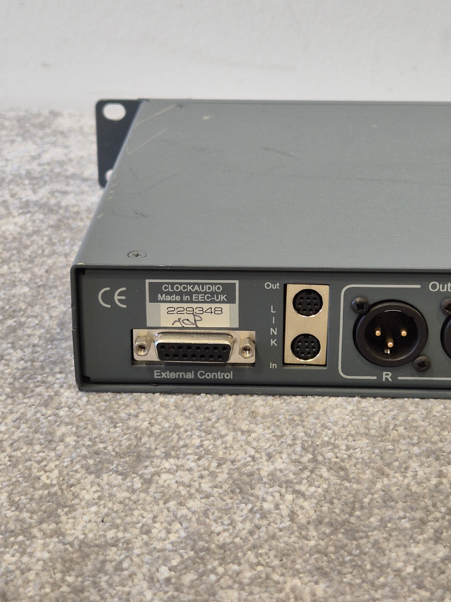 Clockaudio MR66 - 6 Channel Automatic Microphone Mixer – Good Condition