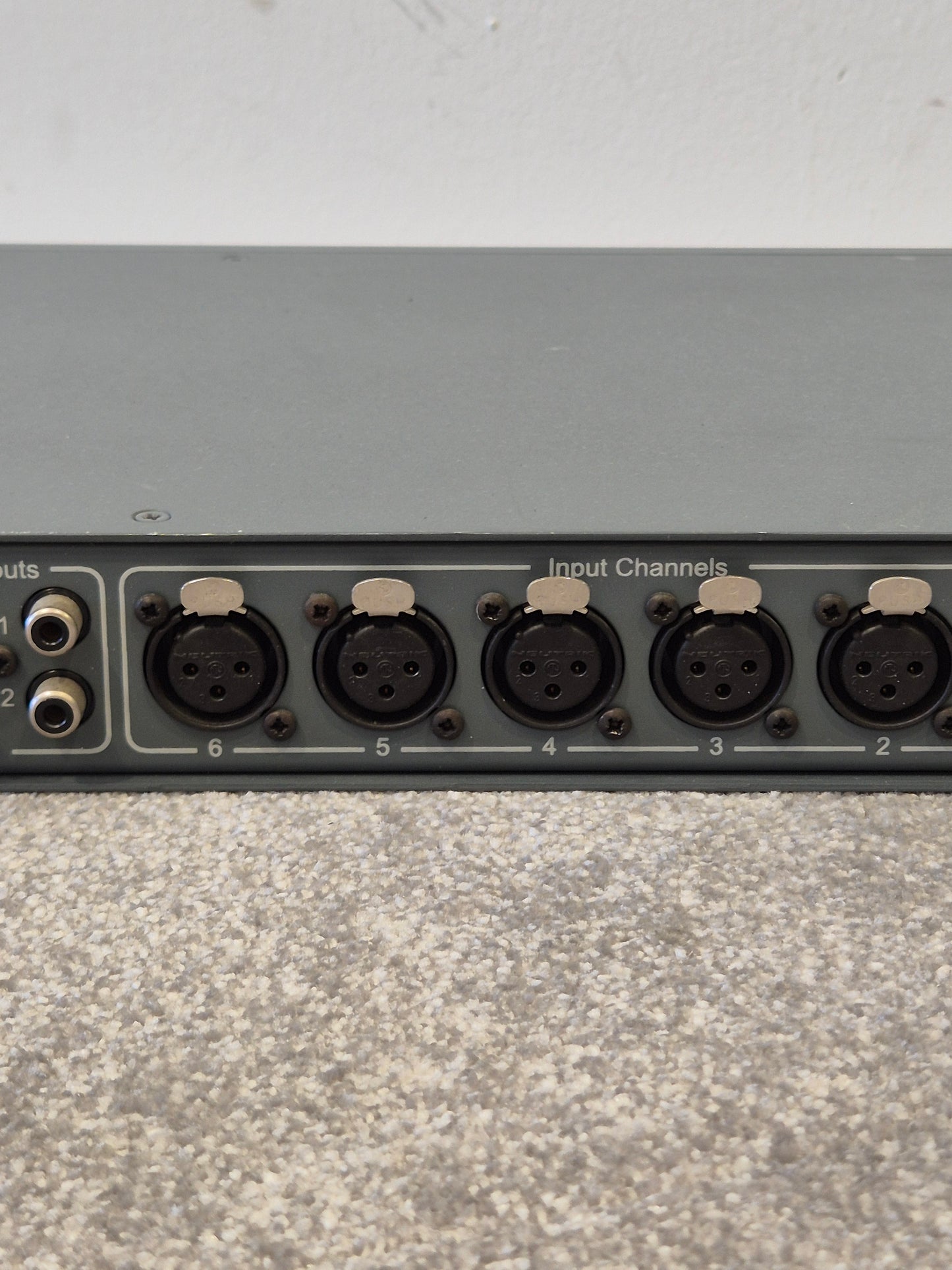 Clockaudio MR66 - 6 Channel Automatic Microphone Mixer – Good Condition